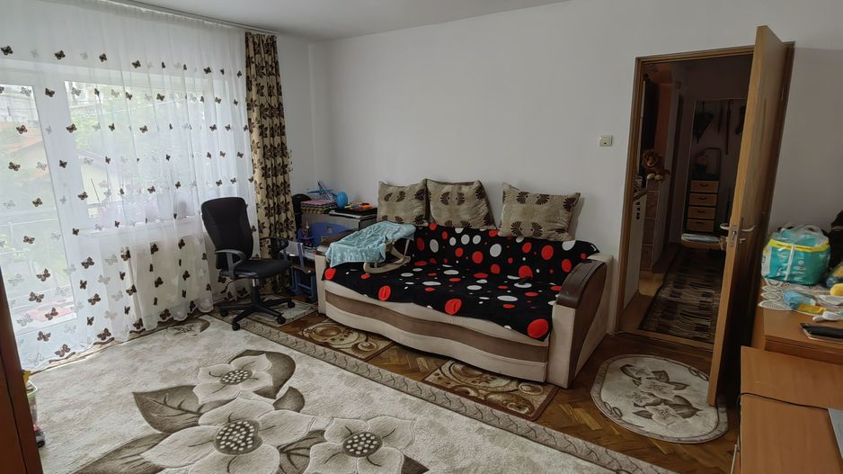 Apartament cu 3 camere 65 m ² etaj 2 ULTRACENTRAL - Poză 2