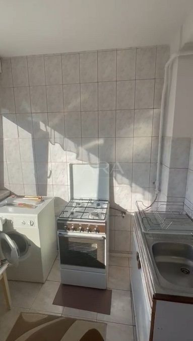 Apartament cu 3 camere de vanzare in Grigorescu. - Poză 6
