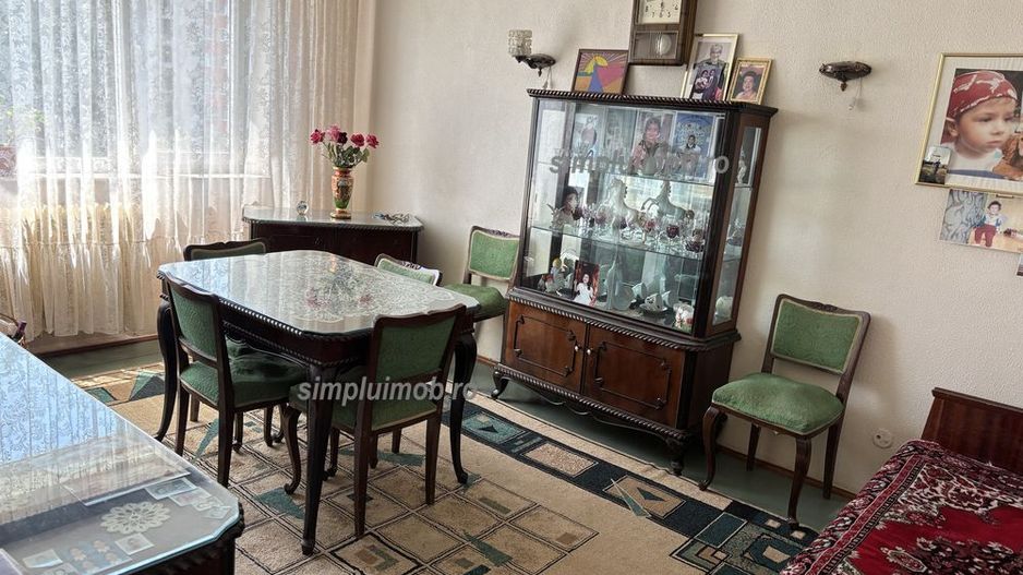 Decomandat 3 Camere Brancoveanu Etaj Intermediar - Poză 1