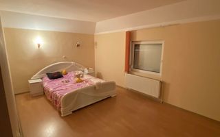 Casa de vanzare in zona Closca(liceul german) - Poză 2