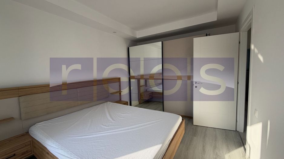 VILA 3 CAMERE CU GRADINA | VEDERE LAC SI PISCINA | COSMOPOLIS | 2 LOCURI PARCARE - Poză 4