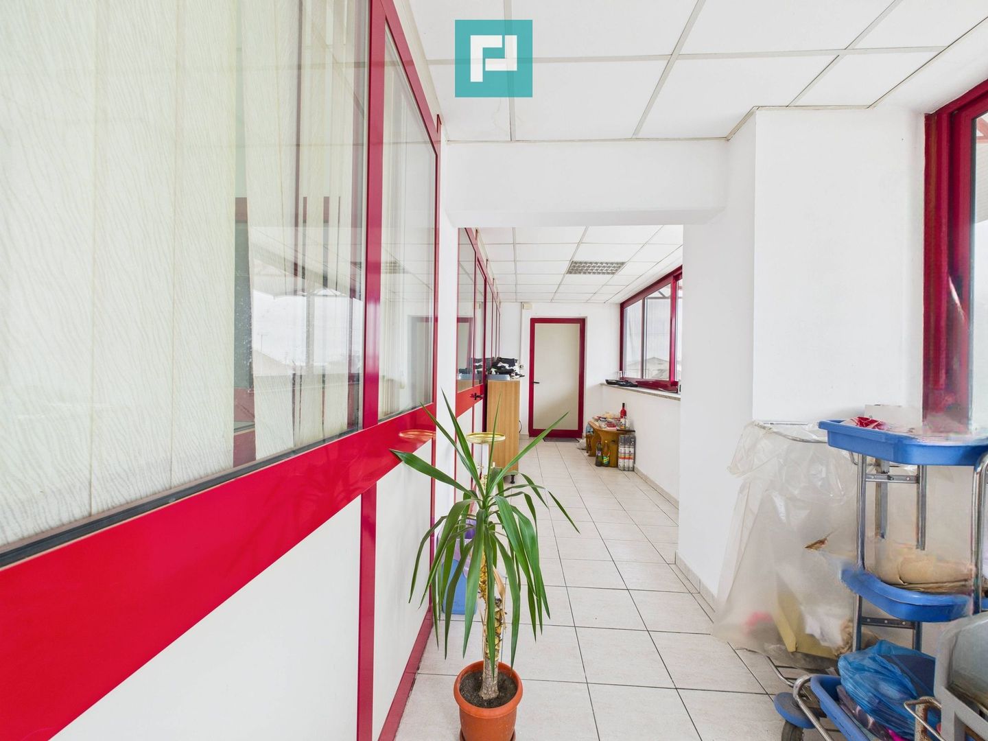 Hală de producție, cu birouri și teren, în Sebiș - Poză 38