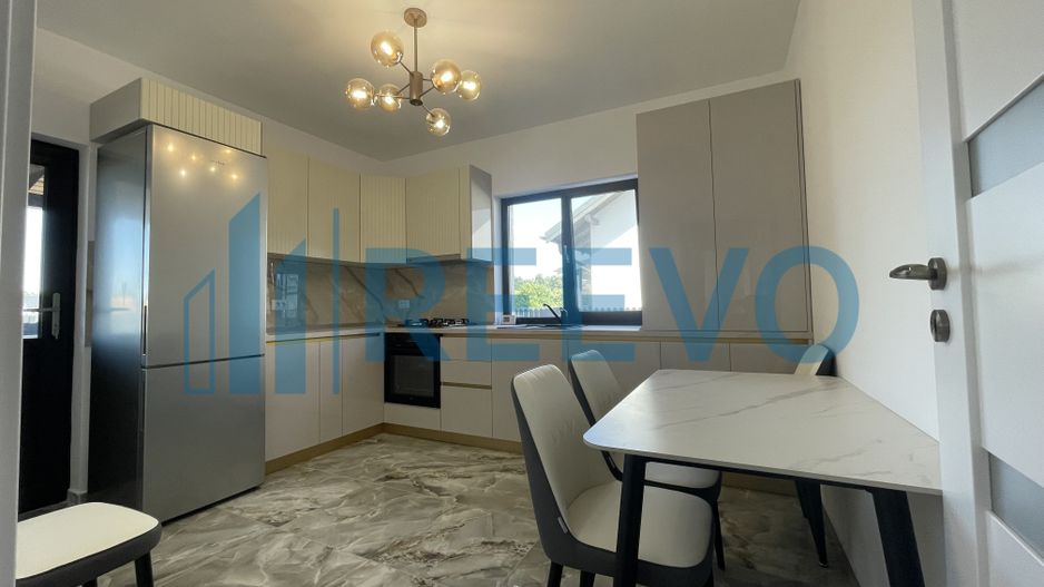 Casă de închiriat în Hemeiuș - Poză 13