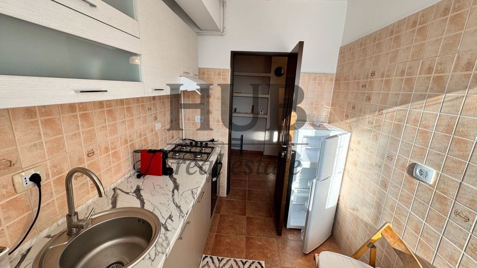 apartament cu 2 camere de inchiriat-zona centrala-Str 9 Mai - Poză 3