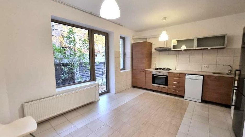 Parter in vila 4 camere lux cu gradina proprie , OMV Petrom City - Poză 10