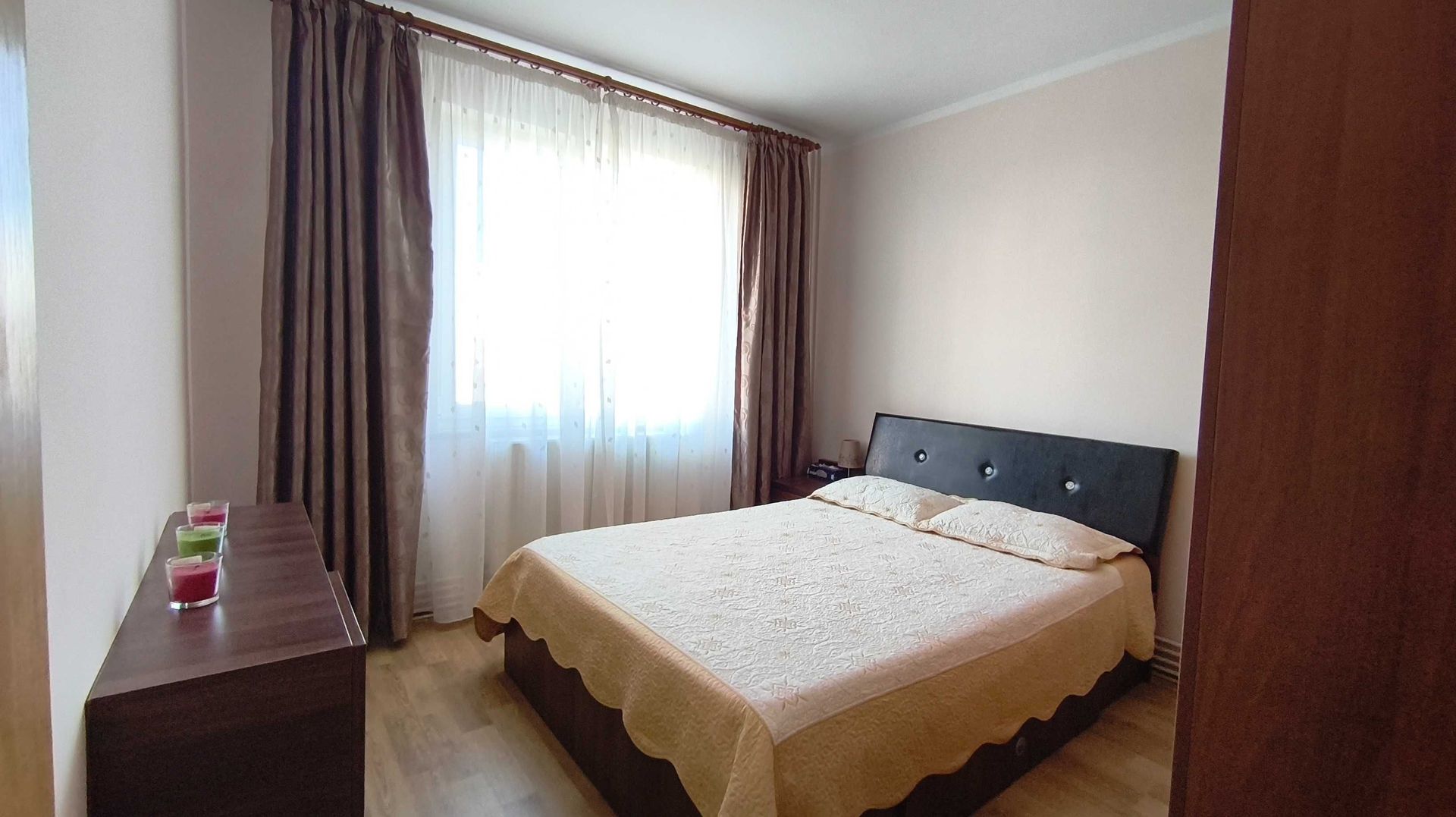 apartament 3 camere decomandat, situat in Tei - Poză 1