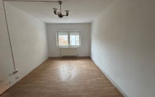 Apartament 4 camere | Etaj 2 din 4 | Zona Micro 17 - Poză 4