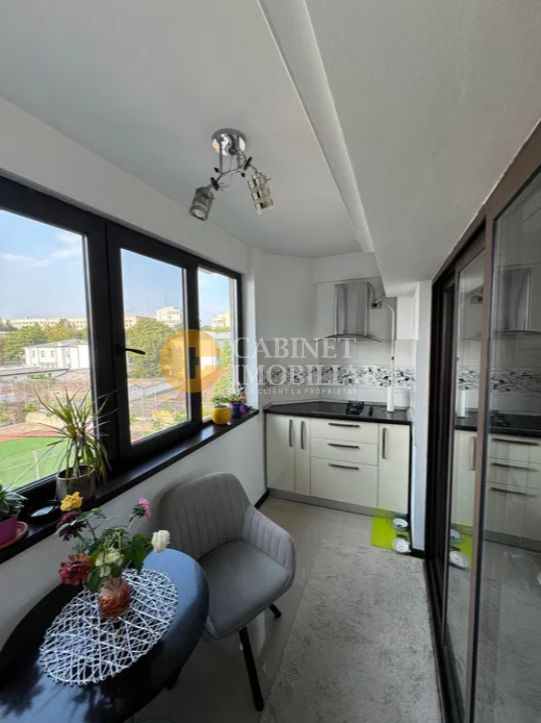 Copou - 4 camere - 107mp - garaj - etaj intermediar - Poză 5