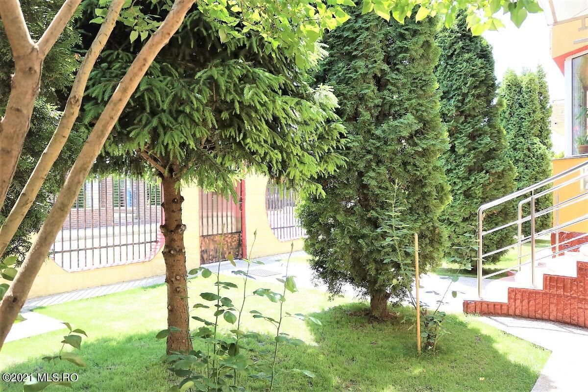 Mamaia Nord - Langa Mare, pensiune la cheie, 11 camere, 9 bai! - Poză 27
