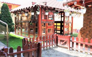 Mamaia Nord - Langa Mare, pensiune la cheie, 11 camere, 9 bai! - Poză 6