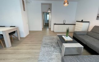 Apartament frumos cu gradina proprie,mobilat si utilat - Poză 8