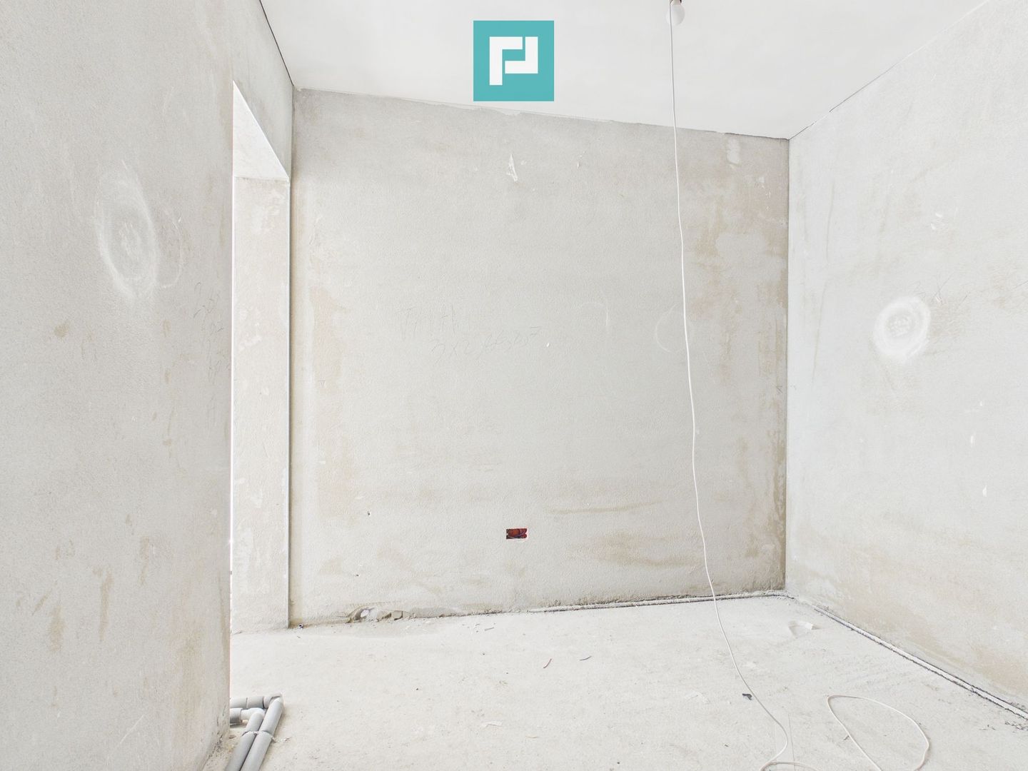 Casă deosebită în Parneava – Strada Griviței - Poză 23