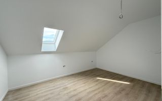 Balcon. Lift. Loc de parcare. - Poză 6