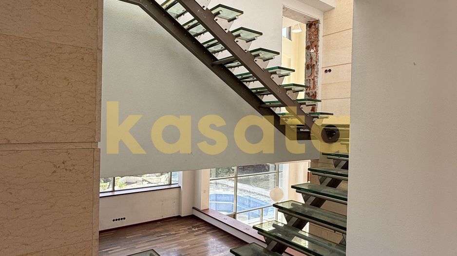 Vânzare teren 1484 mp Șoseaua Nordului  și vilă  renovabila - Poză 3