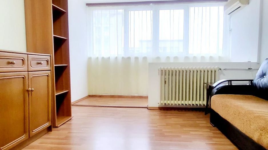 Apartament de două camere pe Magheru - Poză 1