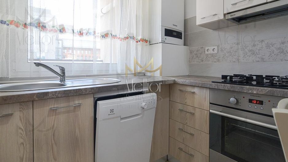 Apartament 2 camere decomandate, bloc nou, garaj, zona Centrala! - Poză 4