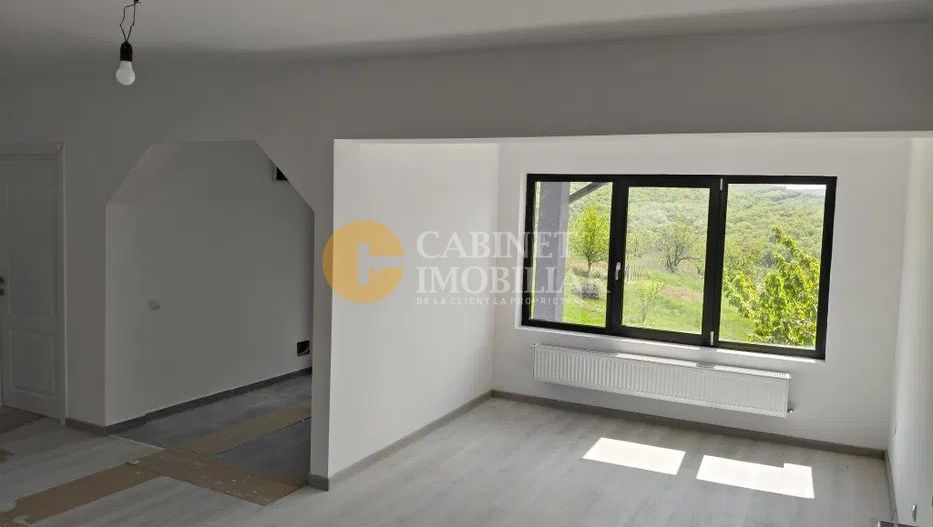 🏡   CASĂ PLAN PARTER  - Chicerea,Tomesti  🏡 - Poză 4
