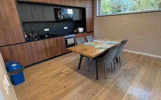 Casa cu 5 camere | Cartierul Tineretului | Oradea - Poză 2