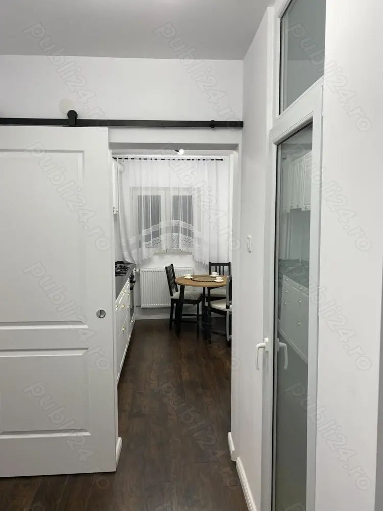 Închiriere apartament 2 camere decomandat Rond Baba Novac - Poză 2