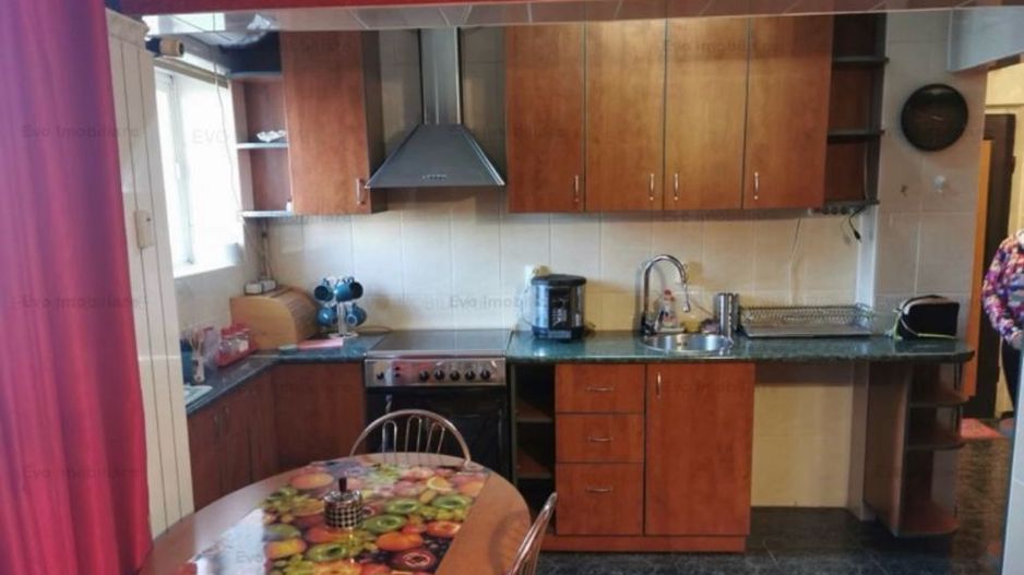 Garsoniera zona Dristor Metrou - Poză 4