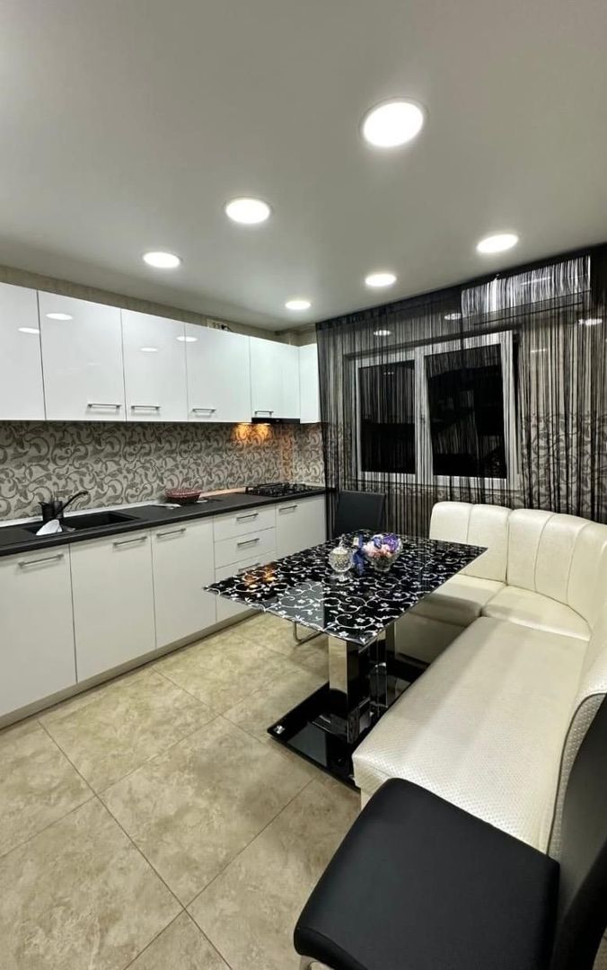 Apartament ultra-modern, soseaua Berceni, 699€ - Poză 2