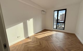 Vilă **6 camere  **451mp // Zona Iancu Nicolae - Poză 18