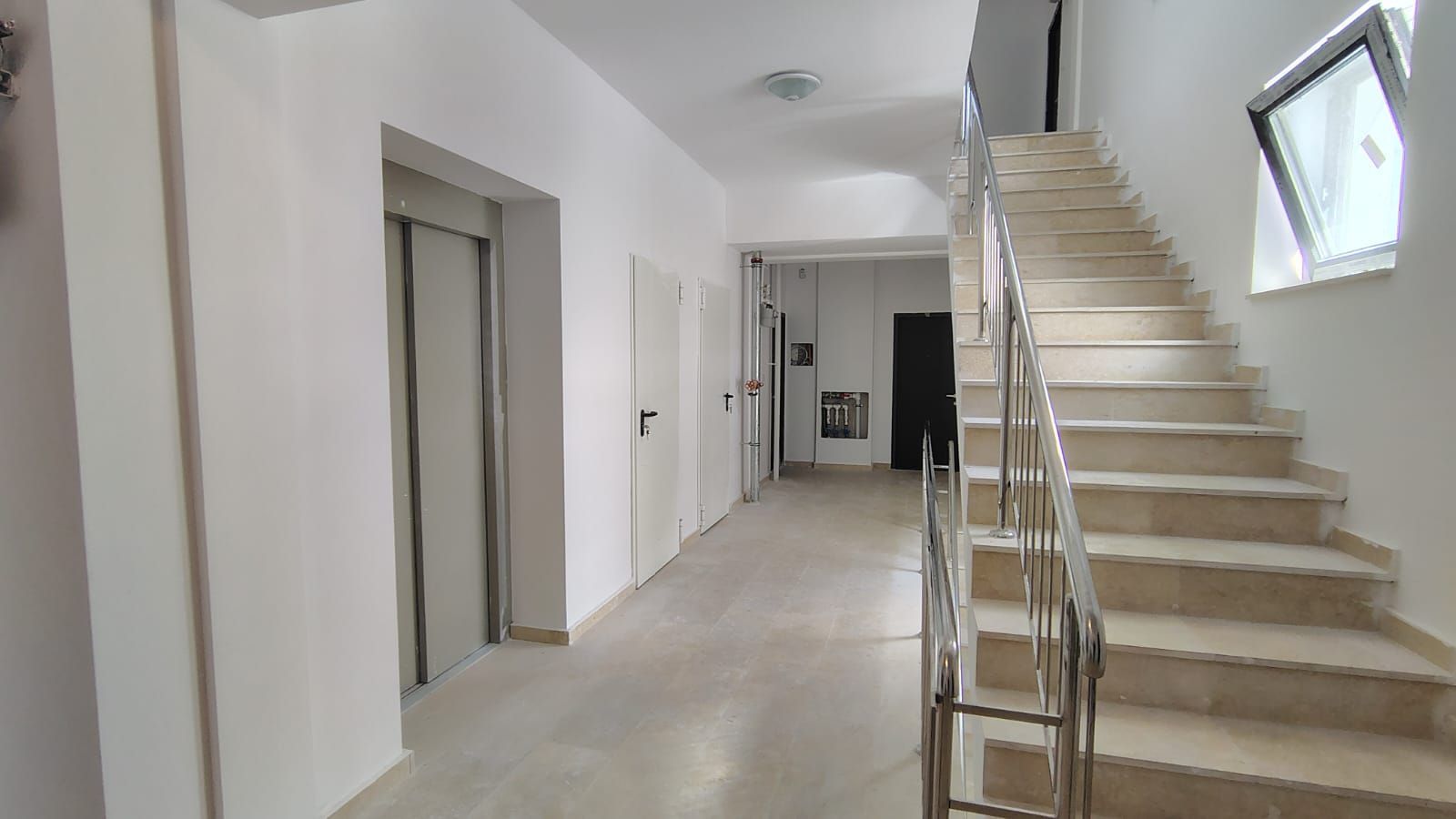 Apartament 2 camere I metrou I Timpuri Noi - Poză 7