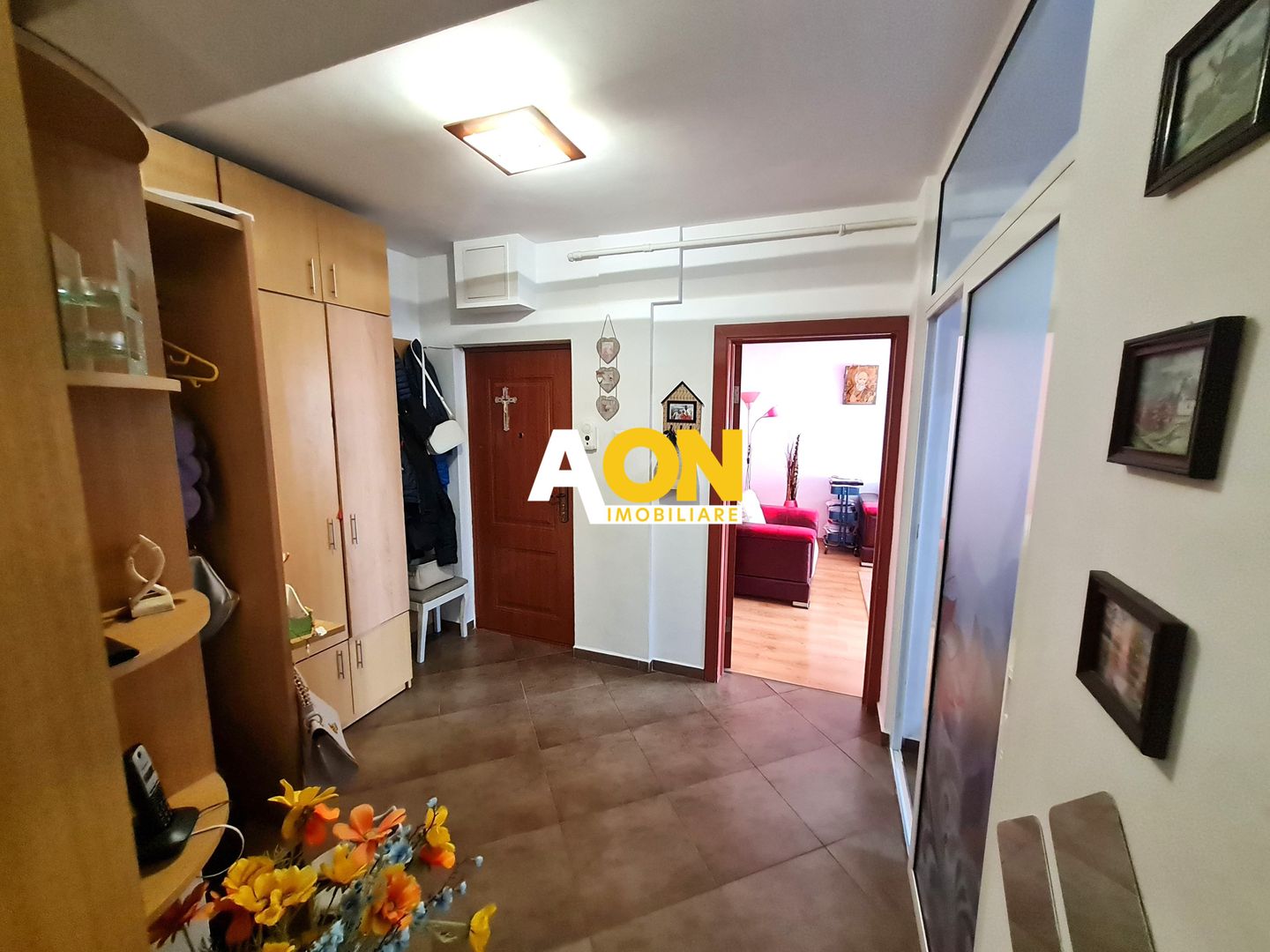 Apartament 4 Camere, Et 3, 82 mp, Decomandat, Mobilat, Utilat, Cetate - Poză 8