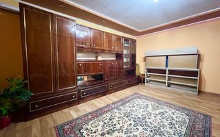 Apartament spatios cu 3 camere | Dambovita | Restaurant Nora - Poză 4