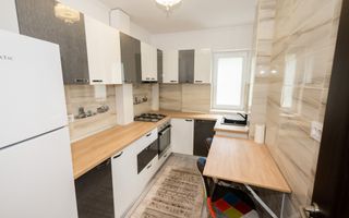 Apartament de vânzare Vâlcea, 2 camere | Central | etaj 2 - Poză 2
