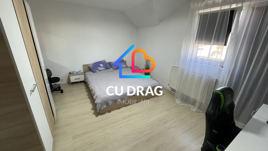 CASĂ SPAȚIOASĂ DE VÂNZARE ȘELIMBĂR - Poză 1