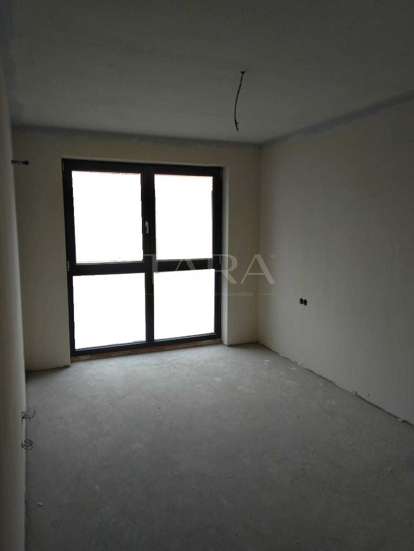 Apartament cu 2 dormitoare. Ansamblu imobiliar nou, semicentral. - Poză 4