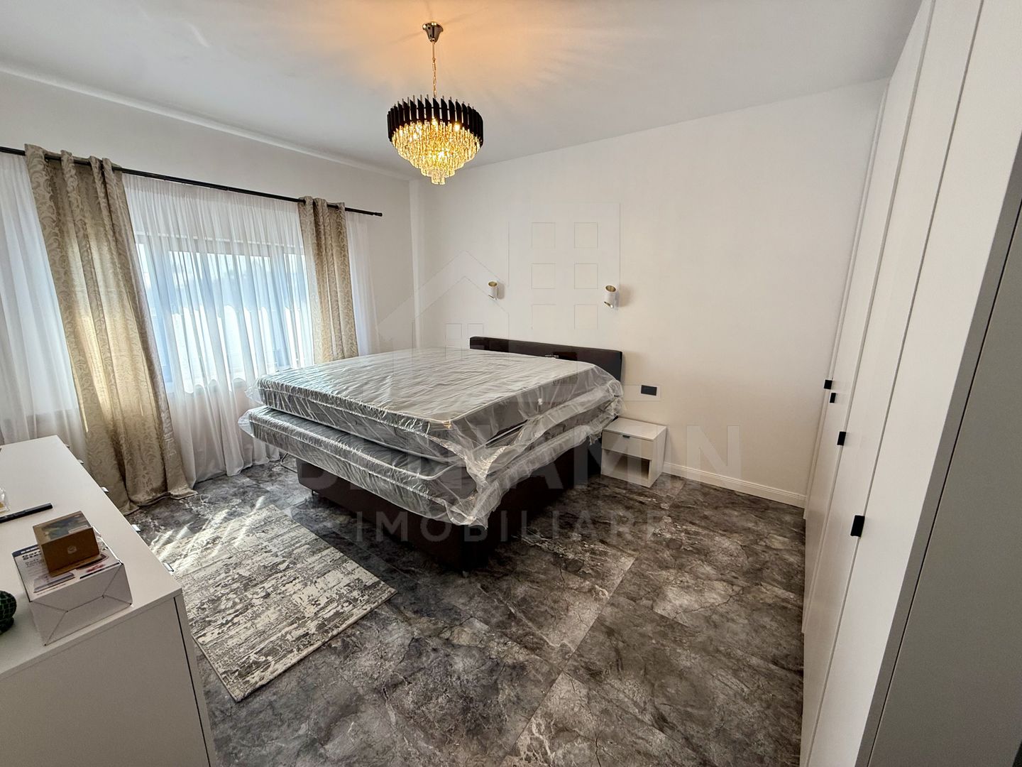 Casa parter lux - materiale premium - 214mp - 635mp teren - Metro - Poză 8