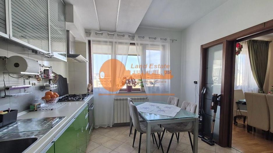 4 camere Floreasca-LAc Floreasca ( loc parcare-bloc Boutique ) - Poză 8