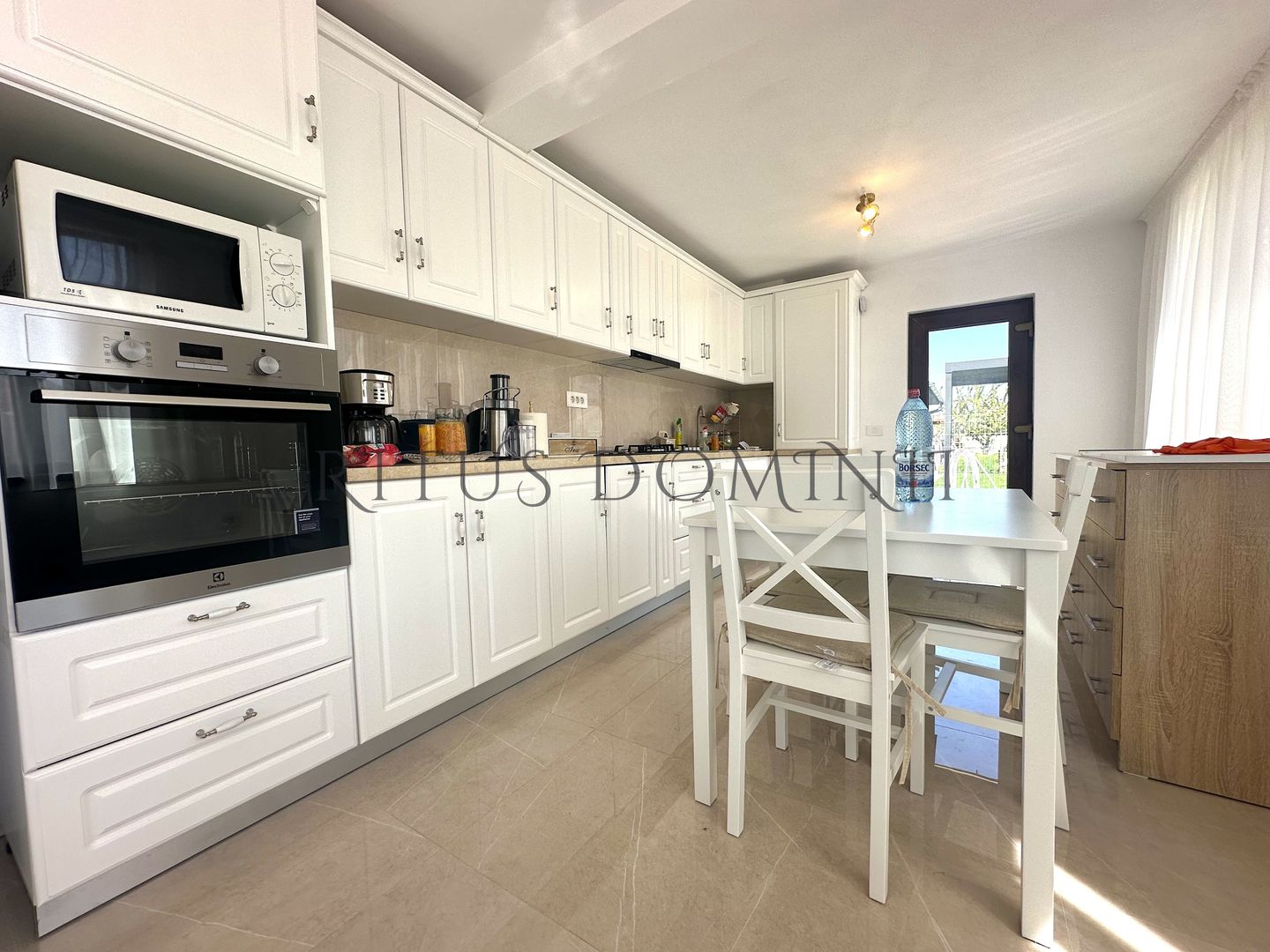 Vila cu 5 camere la Prima Închiriere, Sânmartin, 140mp - Poză 2