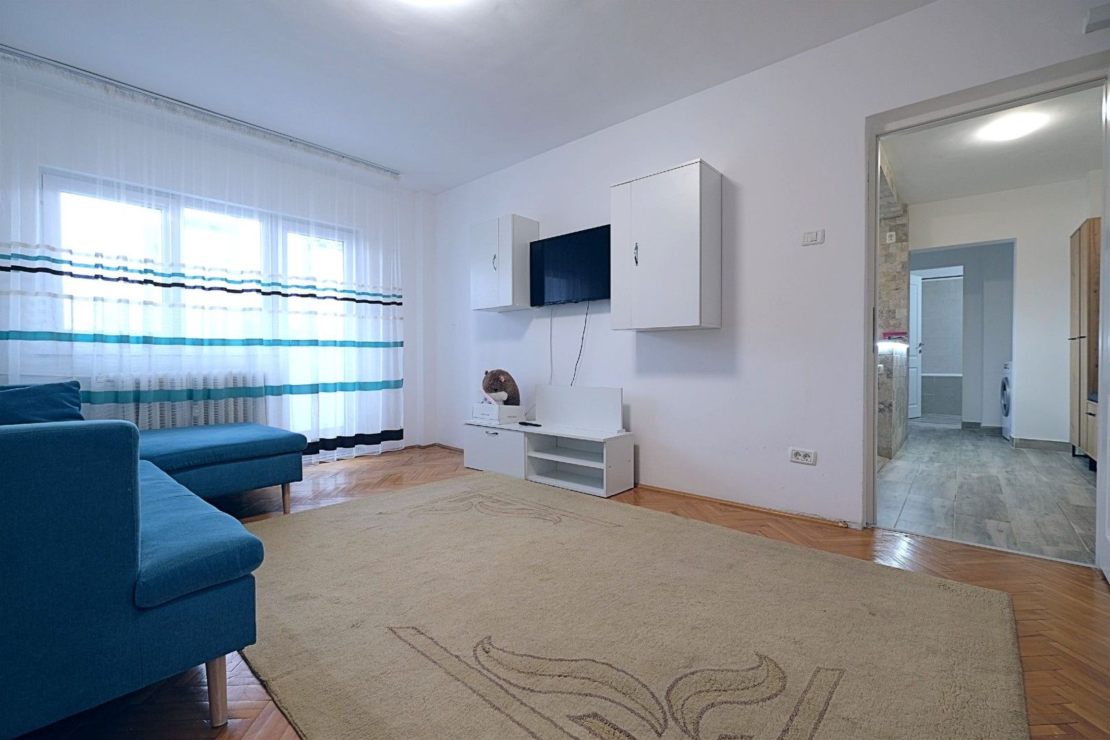 Apartament cu 2 camere de vânzare în Teiul Doamnei, Bucuresti - Poză 1