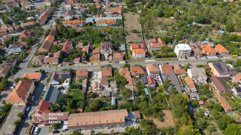 Casa cu 2 corpuri de cladire si teren 762 mp,  zona excelenta (Gradiste) - Poză 18