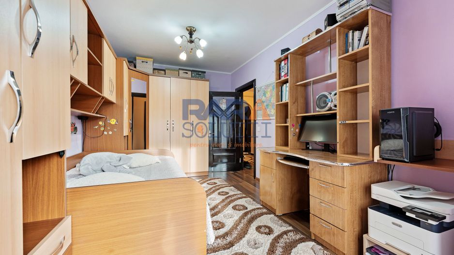 Apartament 3 camere mari, 75 mp, etaj 1, zona Favorit - Poză 12