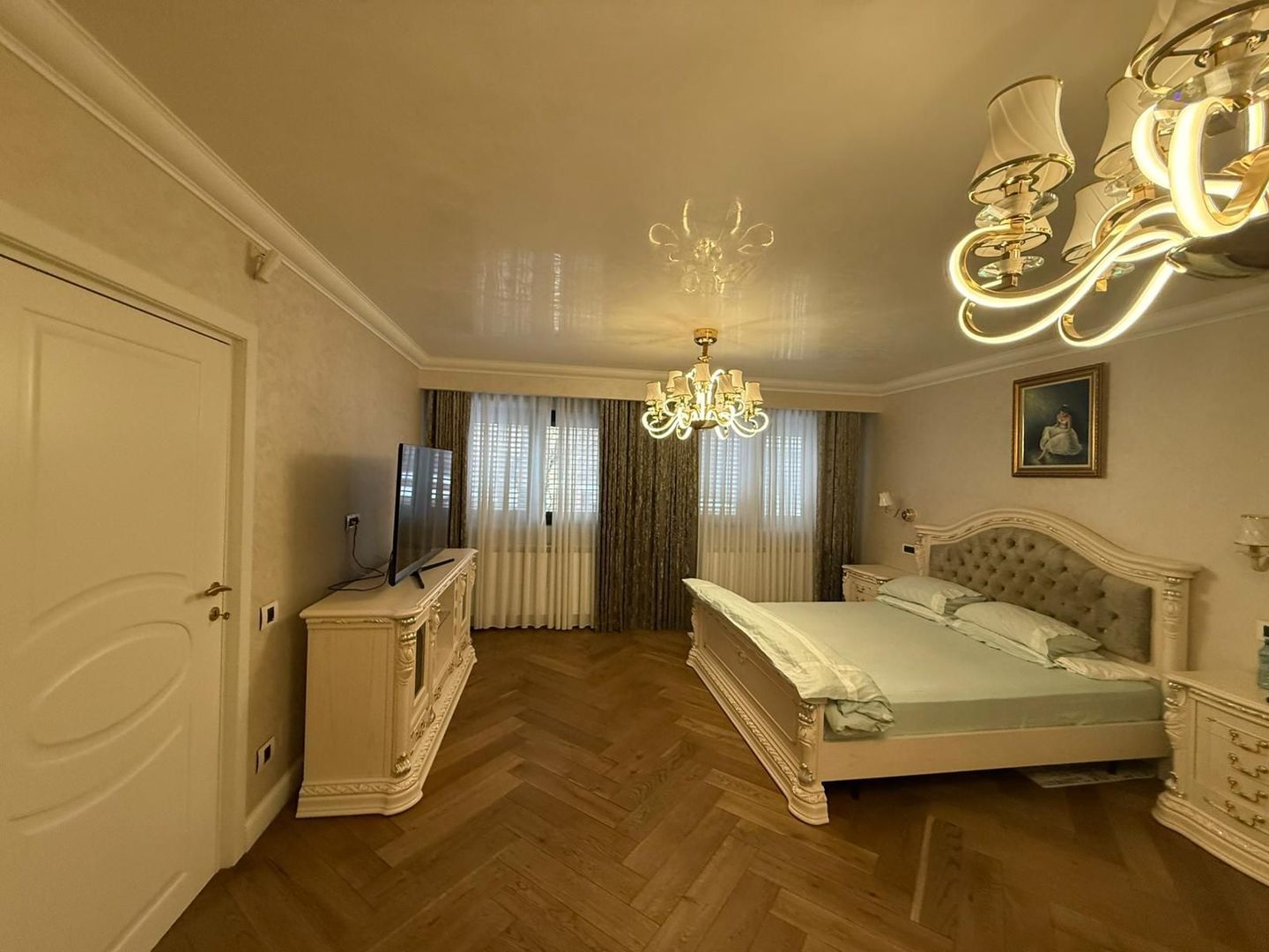 Apartament 3 Camere 150 mp + Terase | Mobilat si Utilat Premium - Poză 3