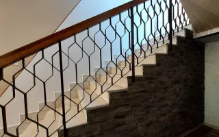Vila Impresionanta în Deva–Construcție Solida 3 garaje inclus elevator - Poză 15