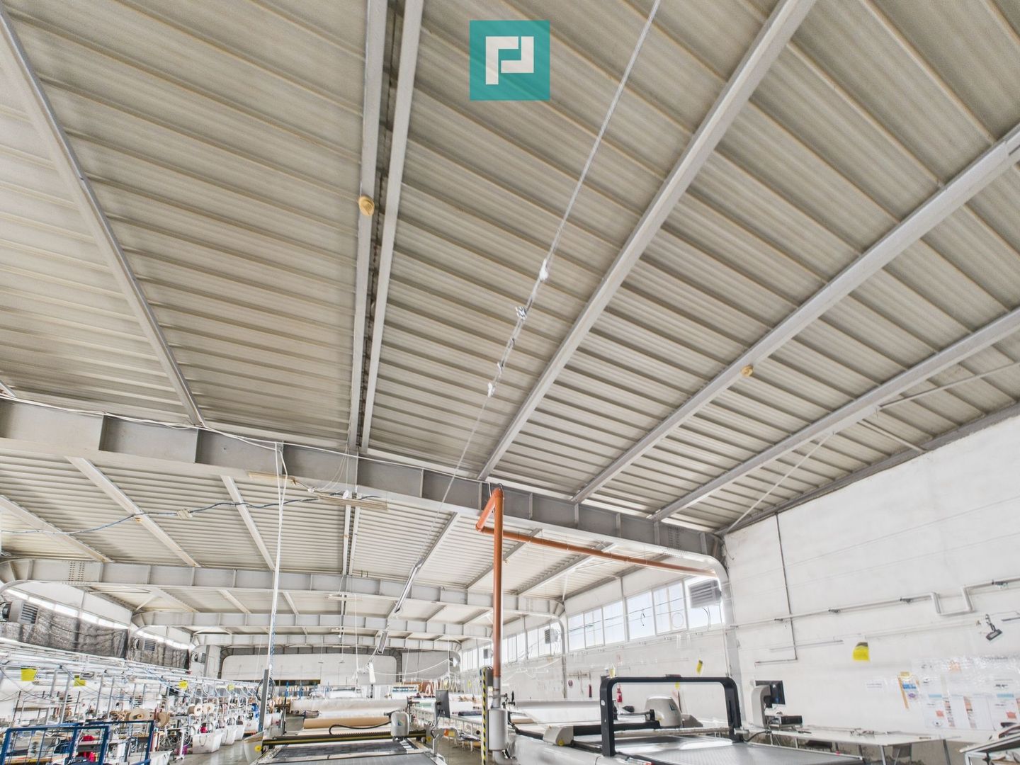 Hală cu teren intravilan de 3500 mp, în Sebiș Arad - Poză 23