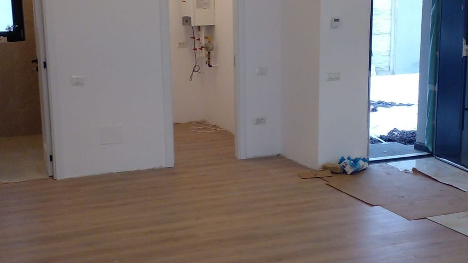 Reședință Modernă cu Finisaje Distinse - Poză 30