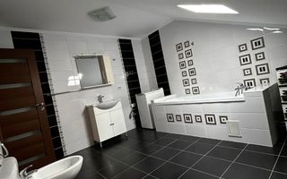 2 apartamente spațioase de vânzare în centrul Clujului - Poză 9