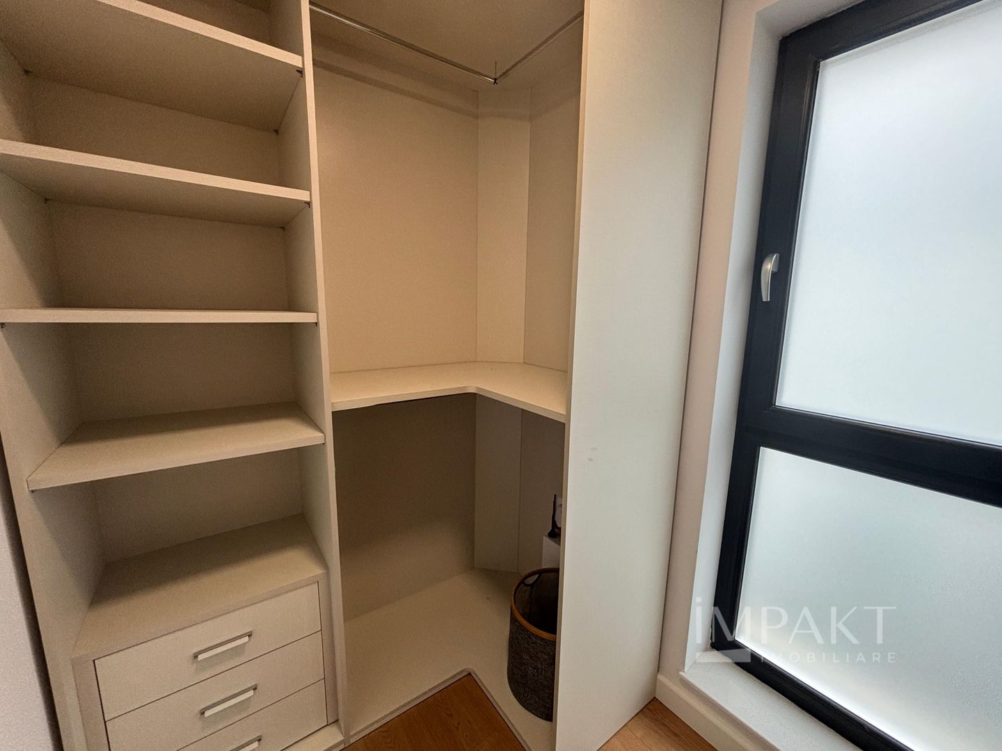 Inchiriere duplex exceptional în zona Bunaa Ziua - Poză 11