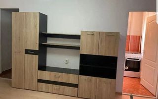 Etaj 2 Sagului 2 camere - Poză 1