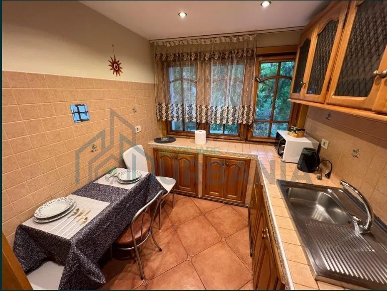 # Inchiriez apartament 3 camere Podu Ros-Palas-Universitatea Tehnica - Poză 1