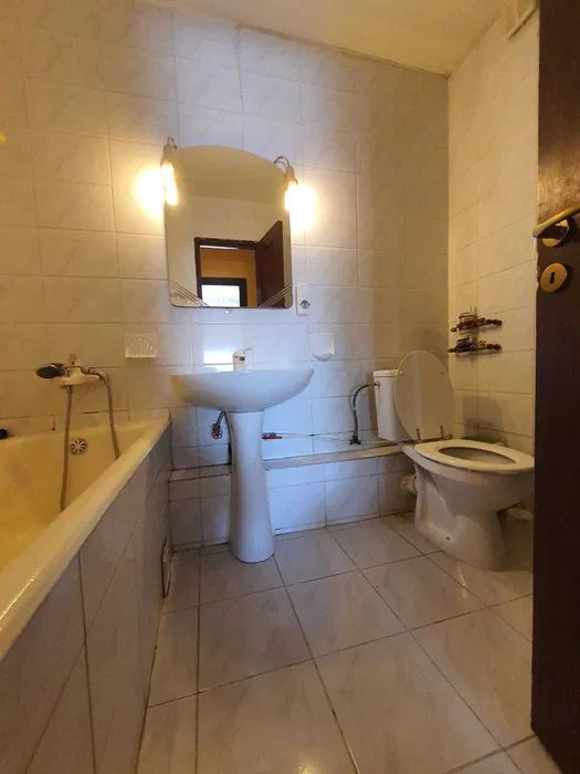 Apartament cu doua camere decomandat, strada Turda - Poză 8