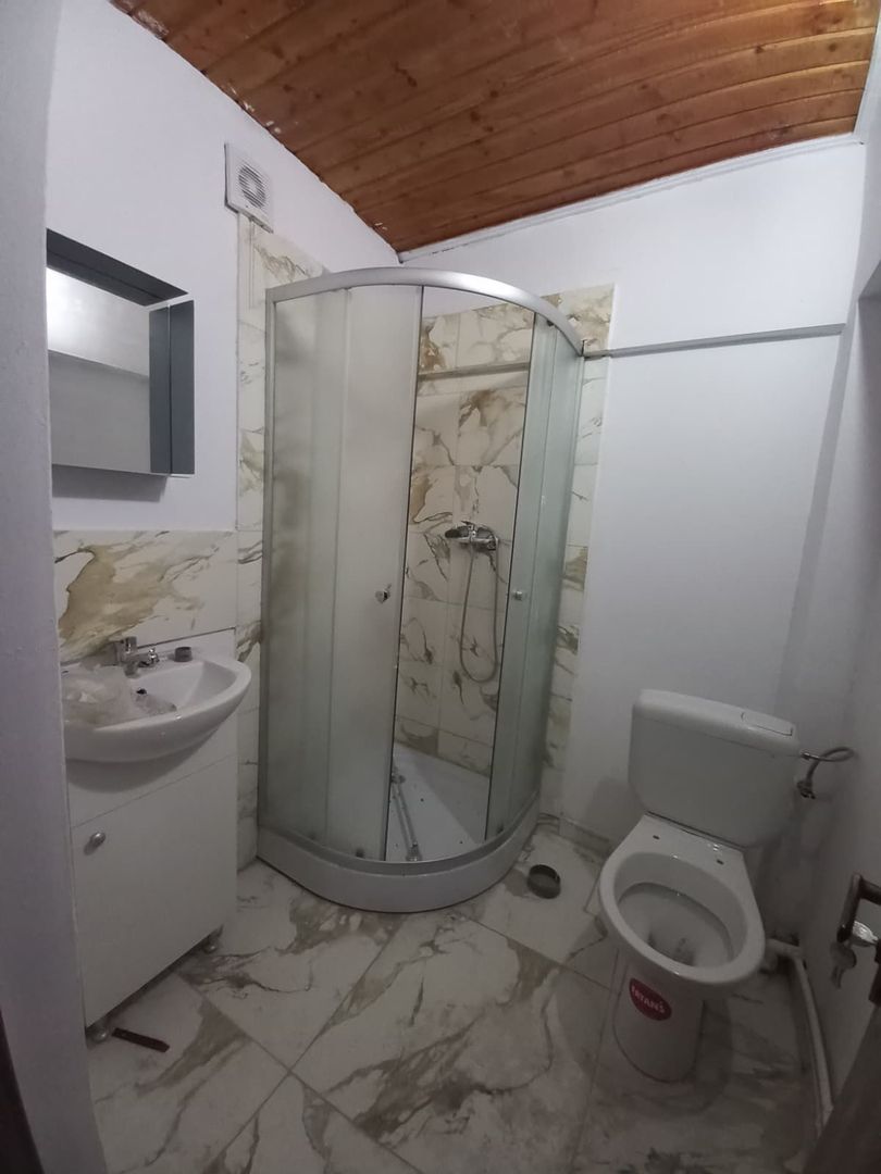 2 camere in villa - 5 min from Obor - Poză 4