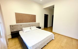 VILA CU 6 CAMERE LA INCHIRIERE IN ZONA PIPERA - Poză 7