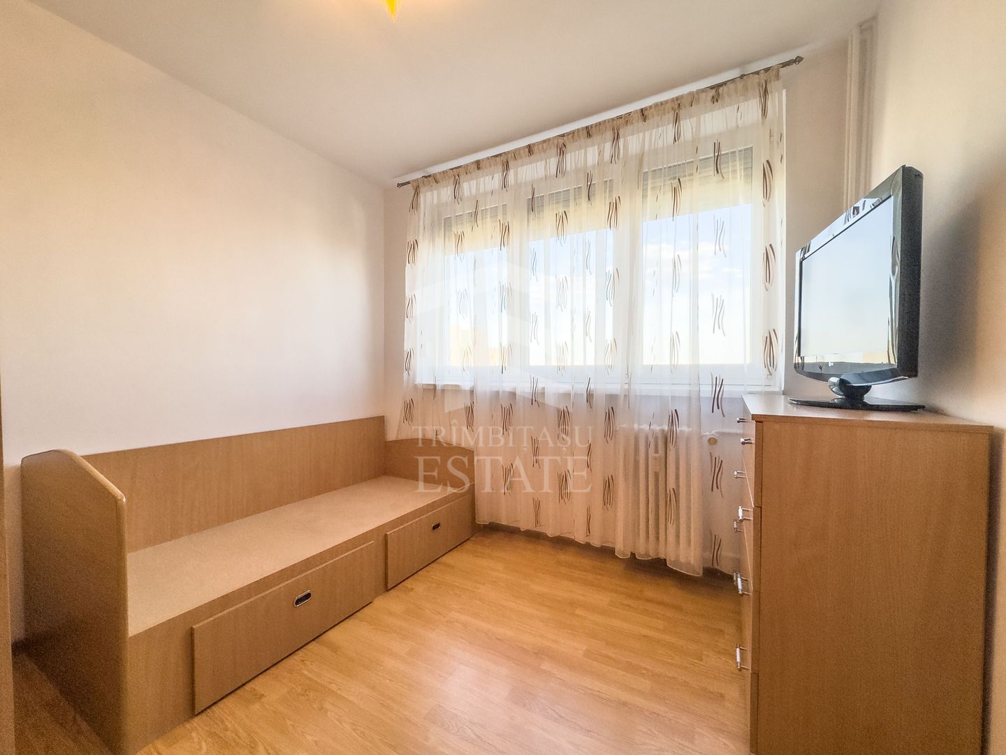Apusului | Str Lacul Zanoaga | Pta Gorjului | Ghirlandei | 3 camere - Poză 5